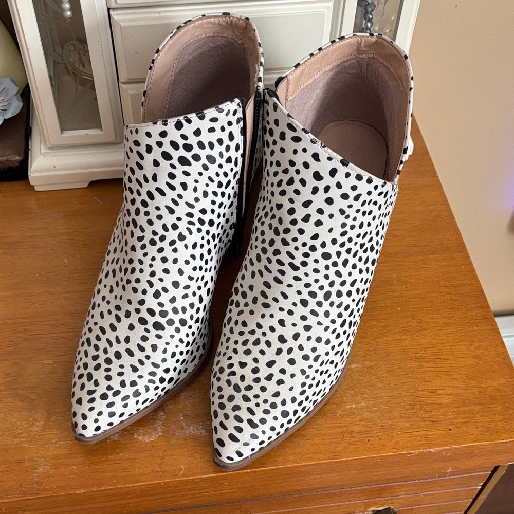 Serra Black and White Spotted Ankle Boots